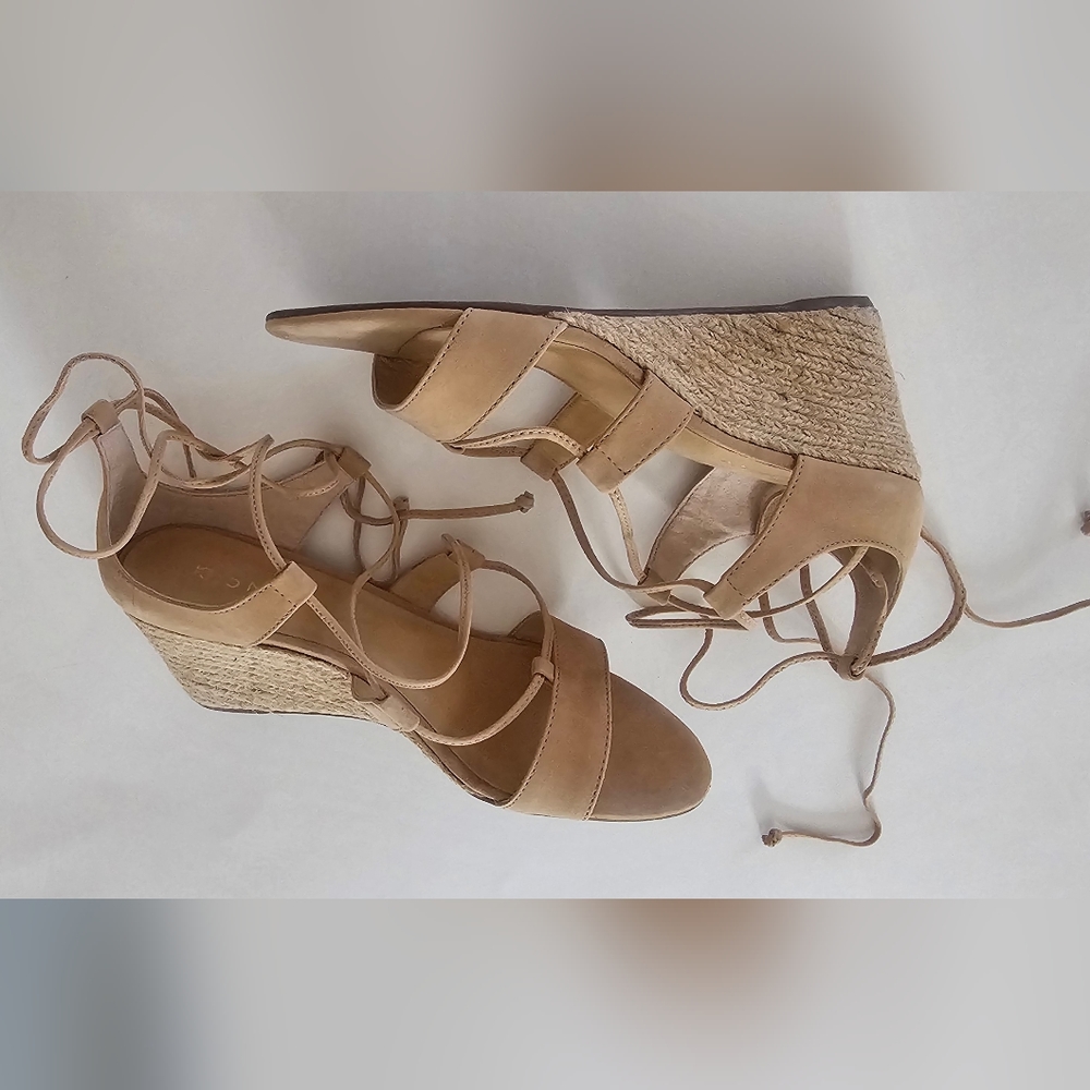 Shoes - Picture 2 of 5